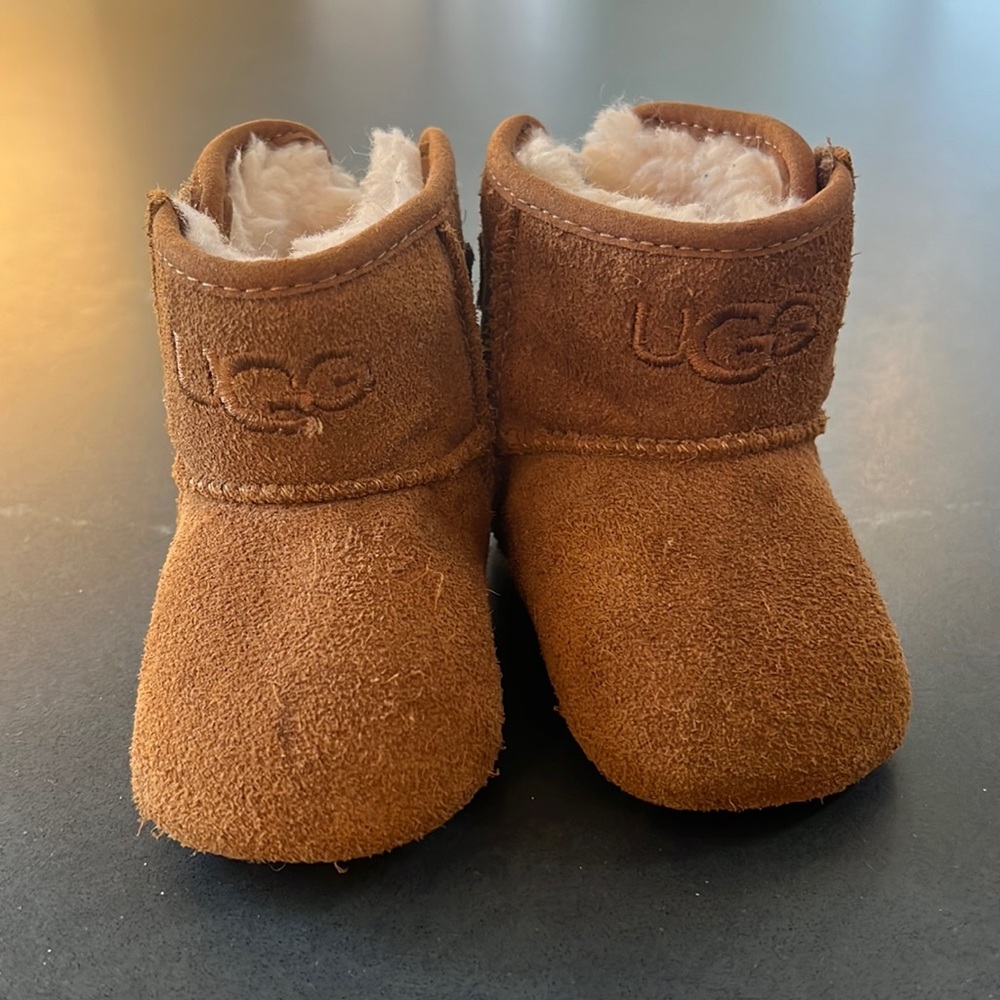 Infant Jesse II UGGs